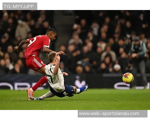 埃基蒂克本赛季英超表现抢眼射门次数领衔队内成关键球员